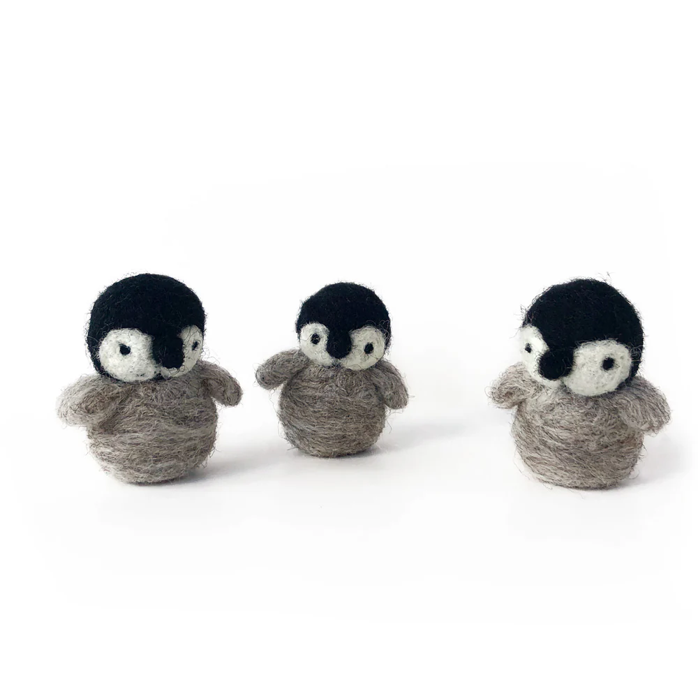 Penguin Needle Felting Kit - Image 3